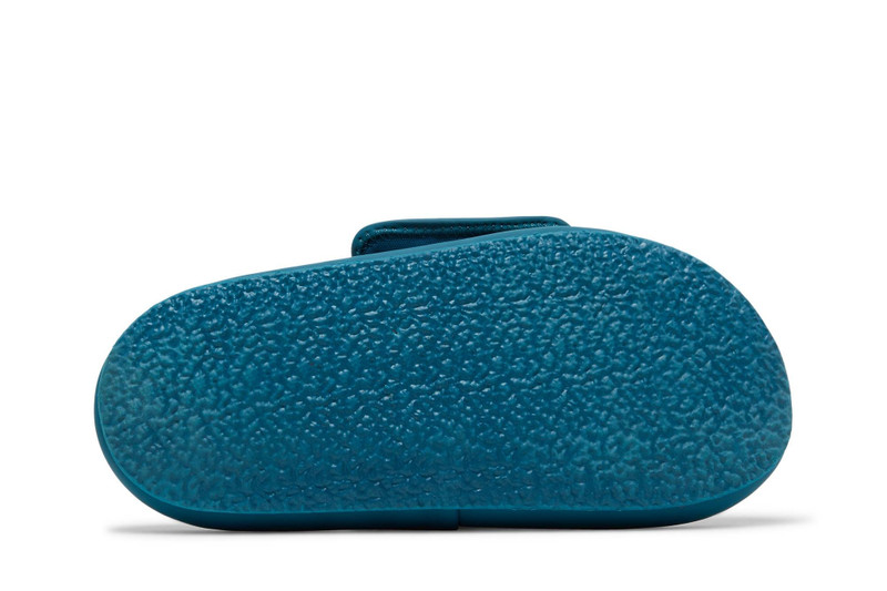 Yeezy Wmns Season 7 Neoprene Slide 'Aqua' 4