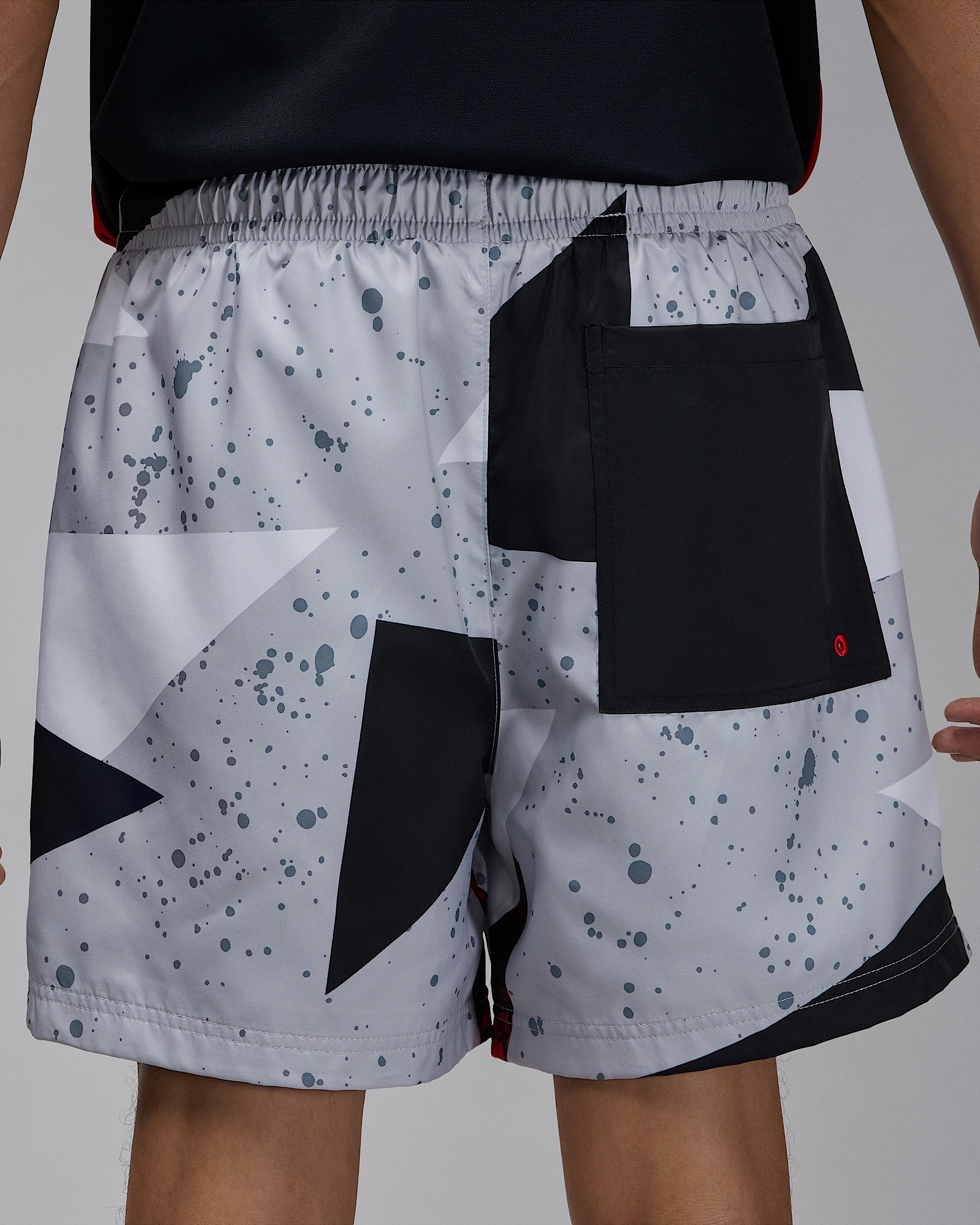 Jordan Essentials Men's 5" Poolside Shorts - 3