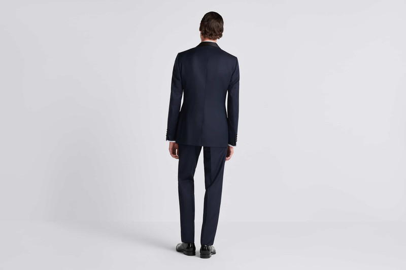 Classic-Cut Tuxedo with Shawl Collar 3