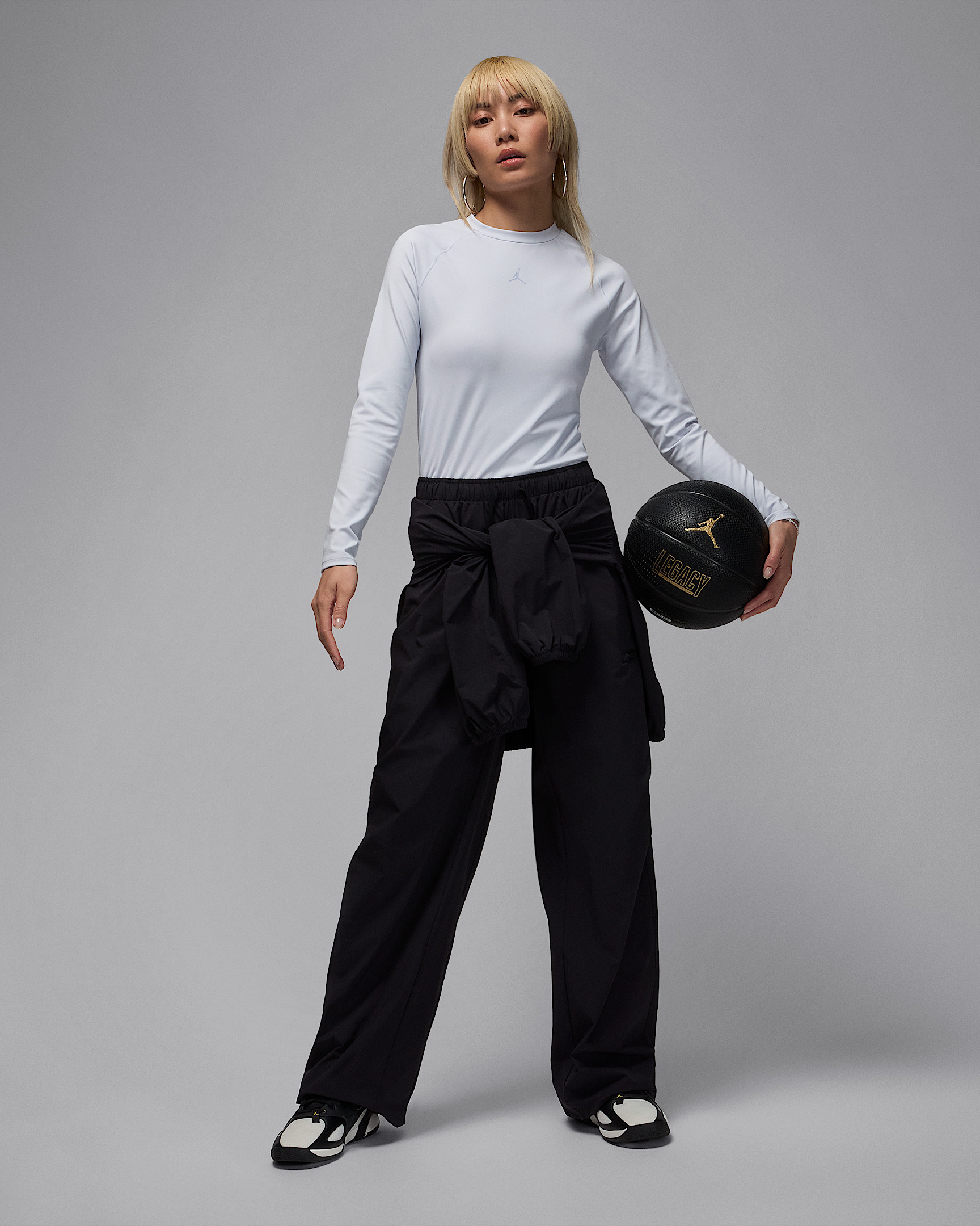 Jordan Sport Women's Dri-FIT Tunnel Pants - 6