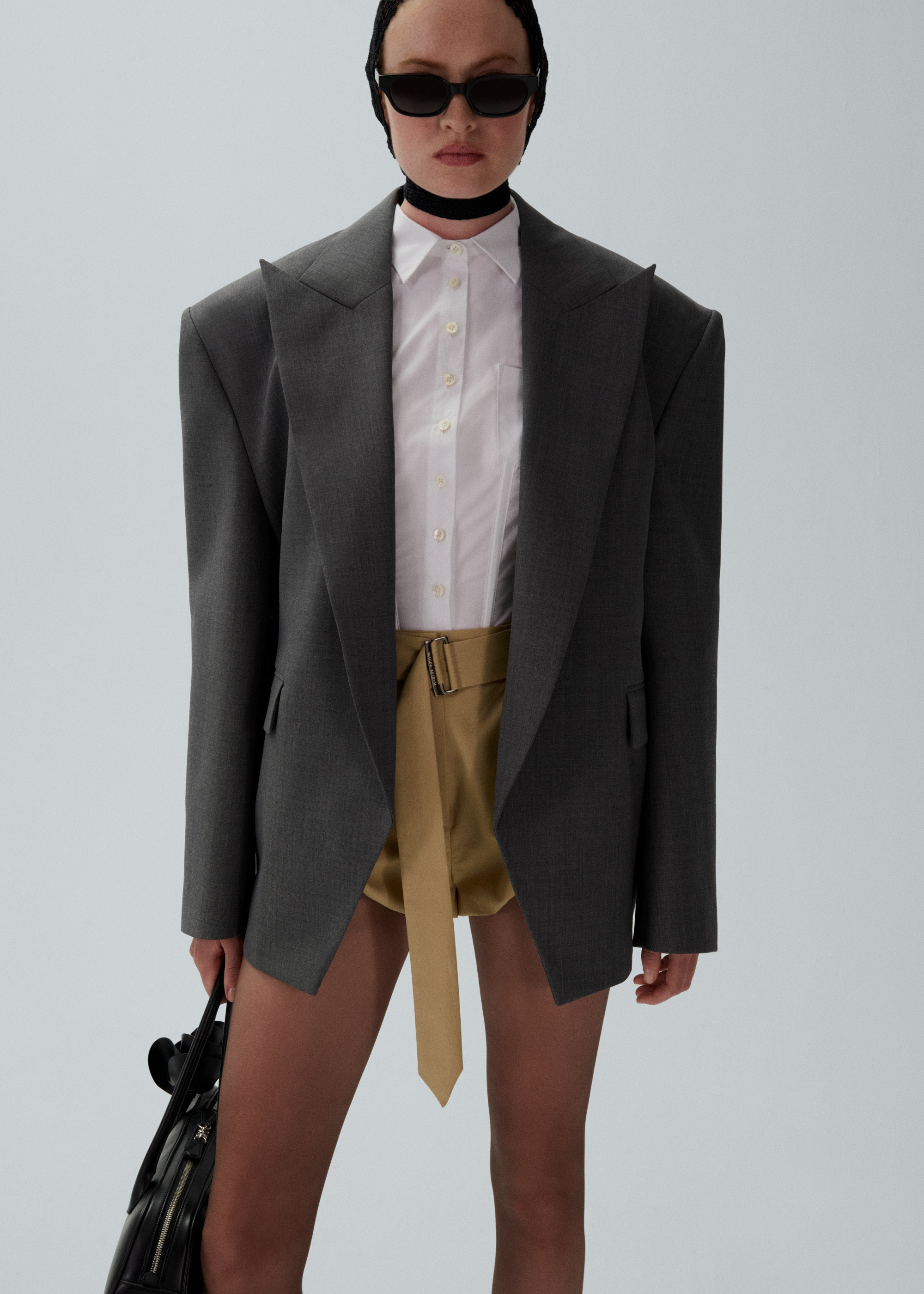 Cropped corset button-up shirt in white - 3