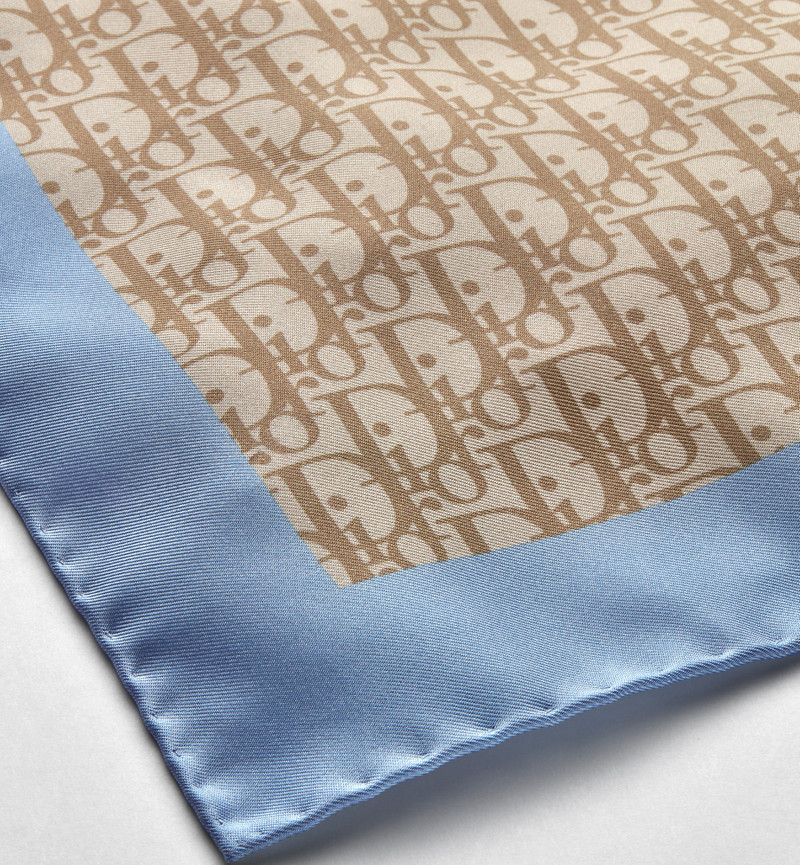 Dior Dior Or Dior Infini 90 Square Scarf outlook