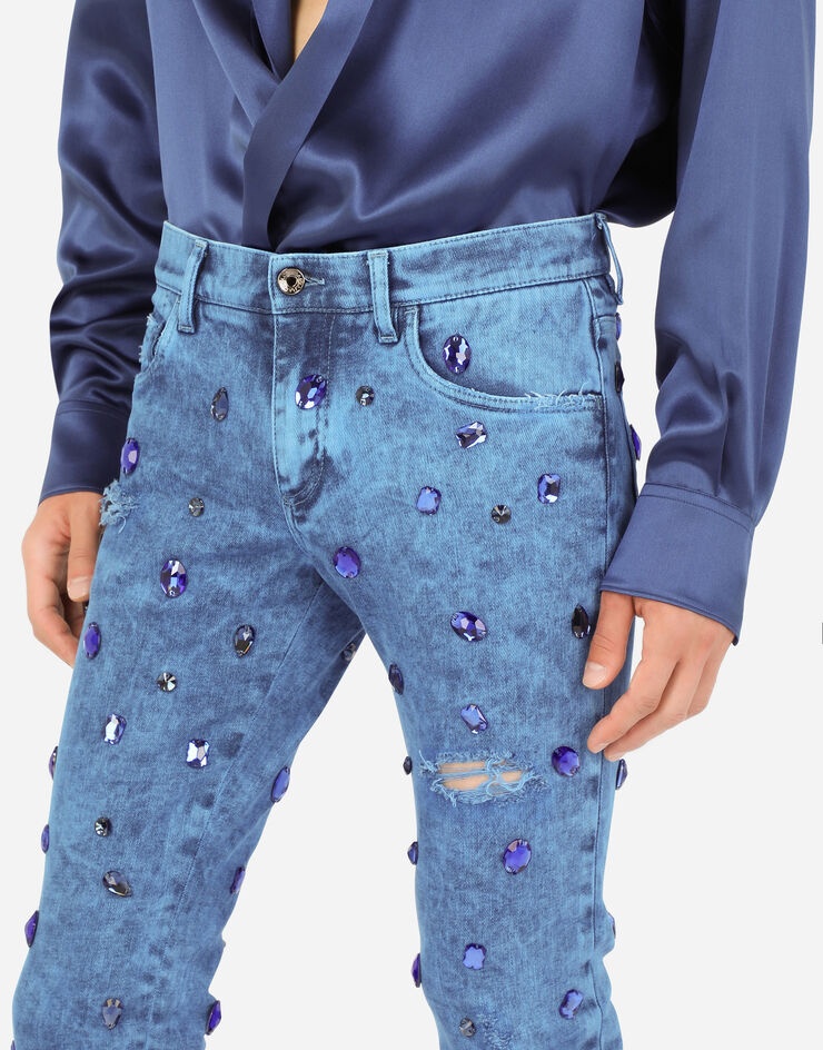 Over-dyed skinny stretch jeans with crystals - 4