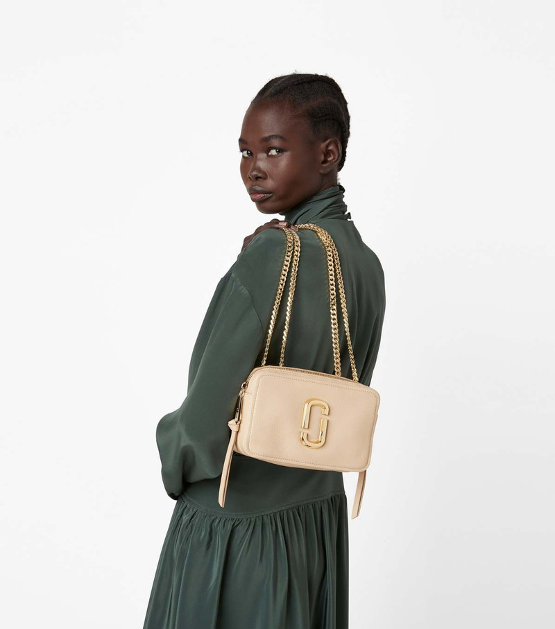 Marc Jacobs THE GLAM SHOT 21 outlook