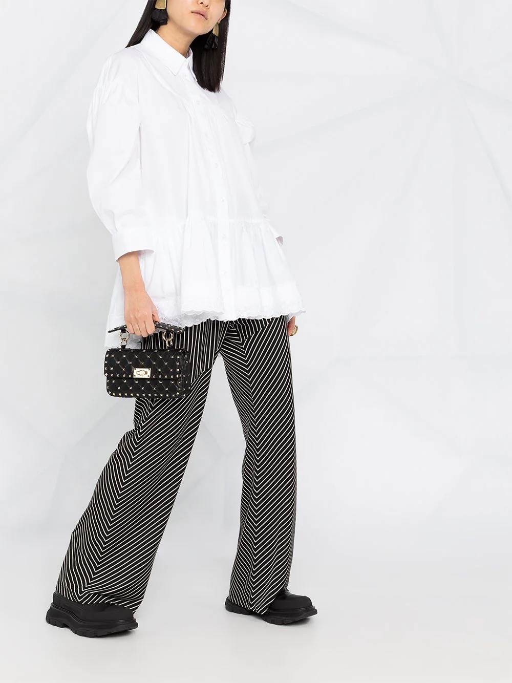 Rockstud-embellished crossbody bag - 2