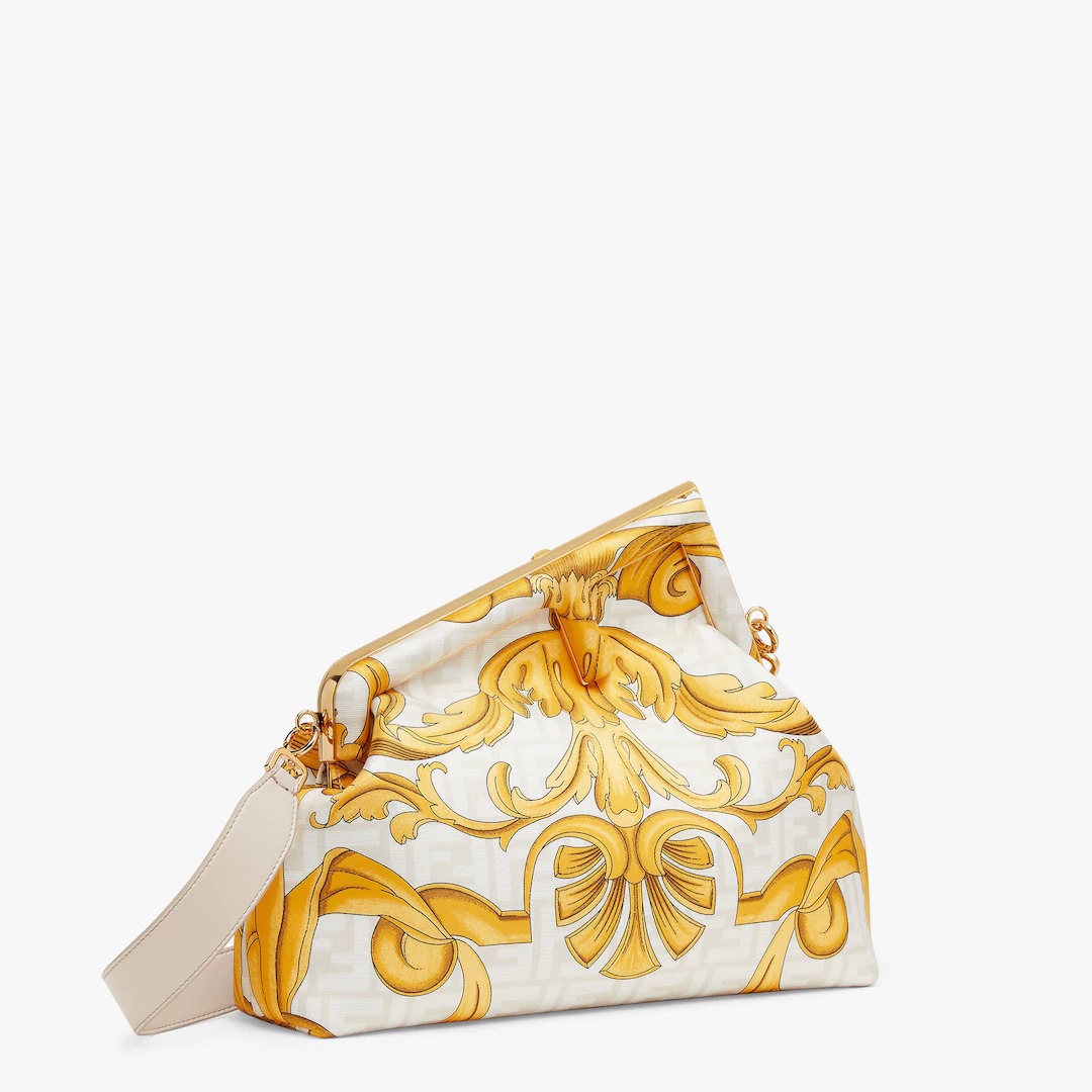 Fendace White printed silk  bag - 2