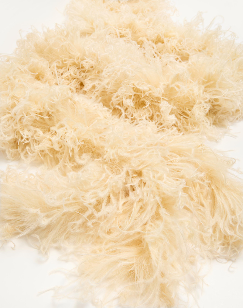 VALENTINO FEATHERS SCARF WITH OSTRICH AND TURKEY FEATHERS 3