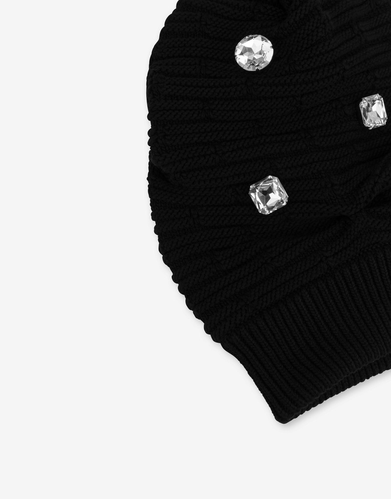 KNITTED HAT WITH STONES 3