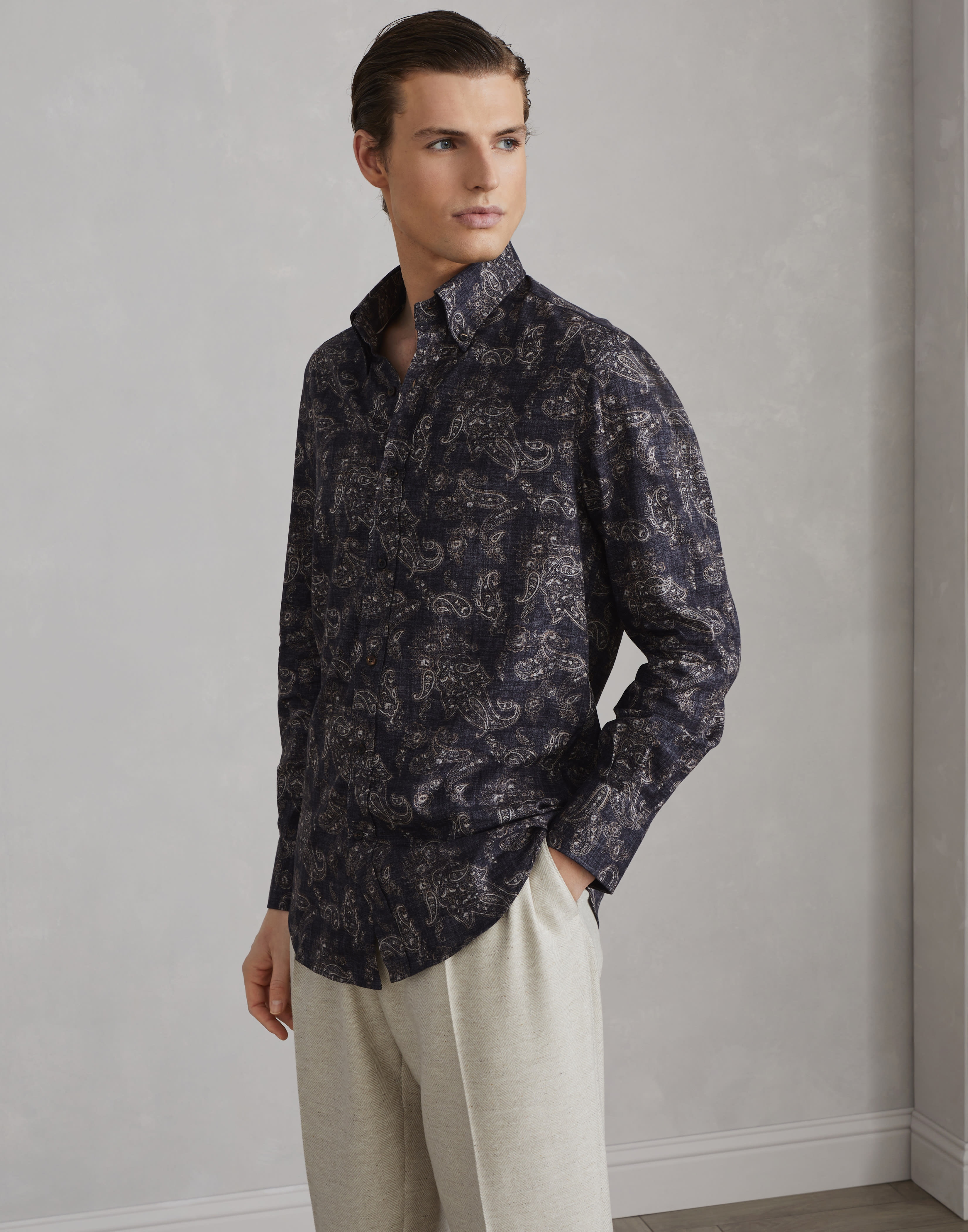 Paisley basic fit shirt with button-down collar - 1