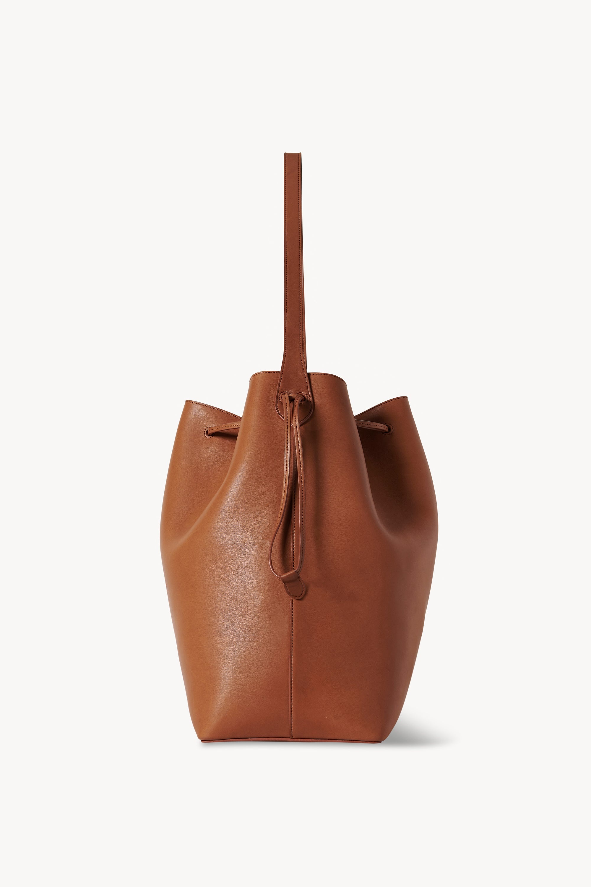 【The Row】Belvedere レザートートバッグ Shop The Row - Belvedere Leather Tote Bag | Saks Fifth