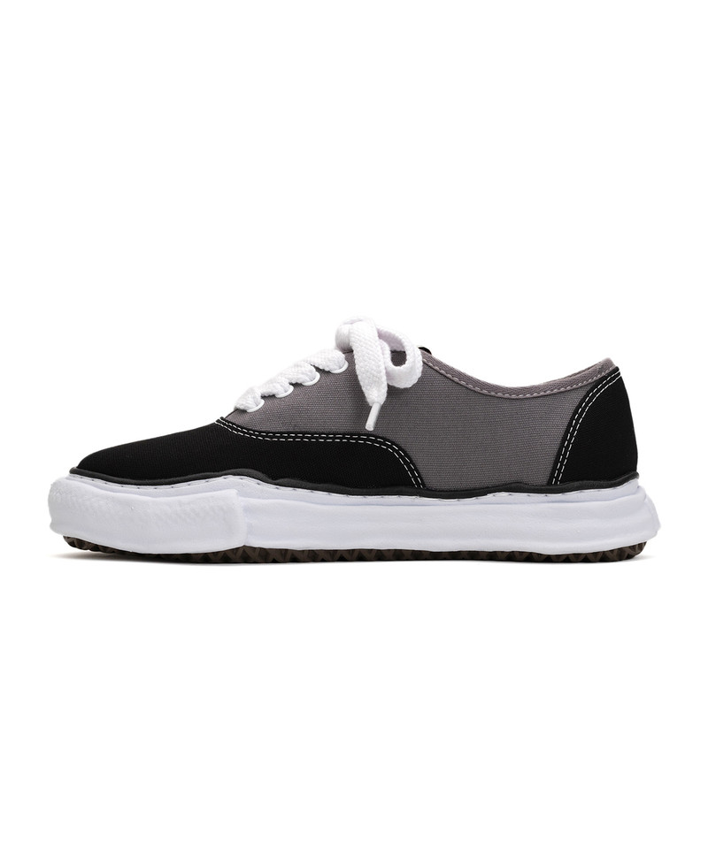 "BAKER" OG Sole Bicolor Canvas Low-top Sneaker 23