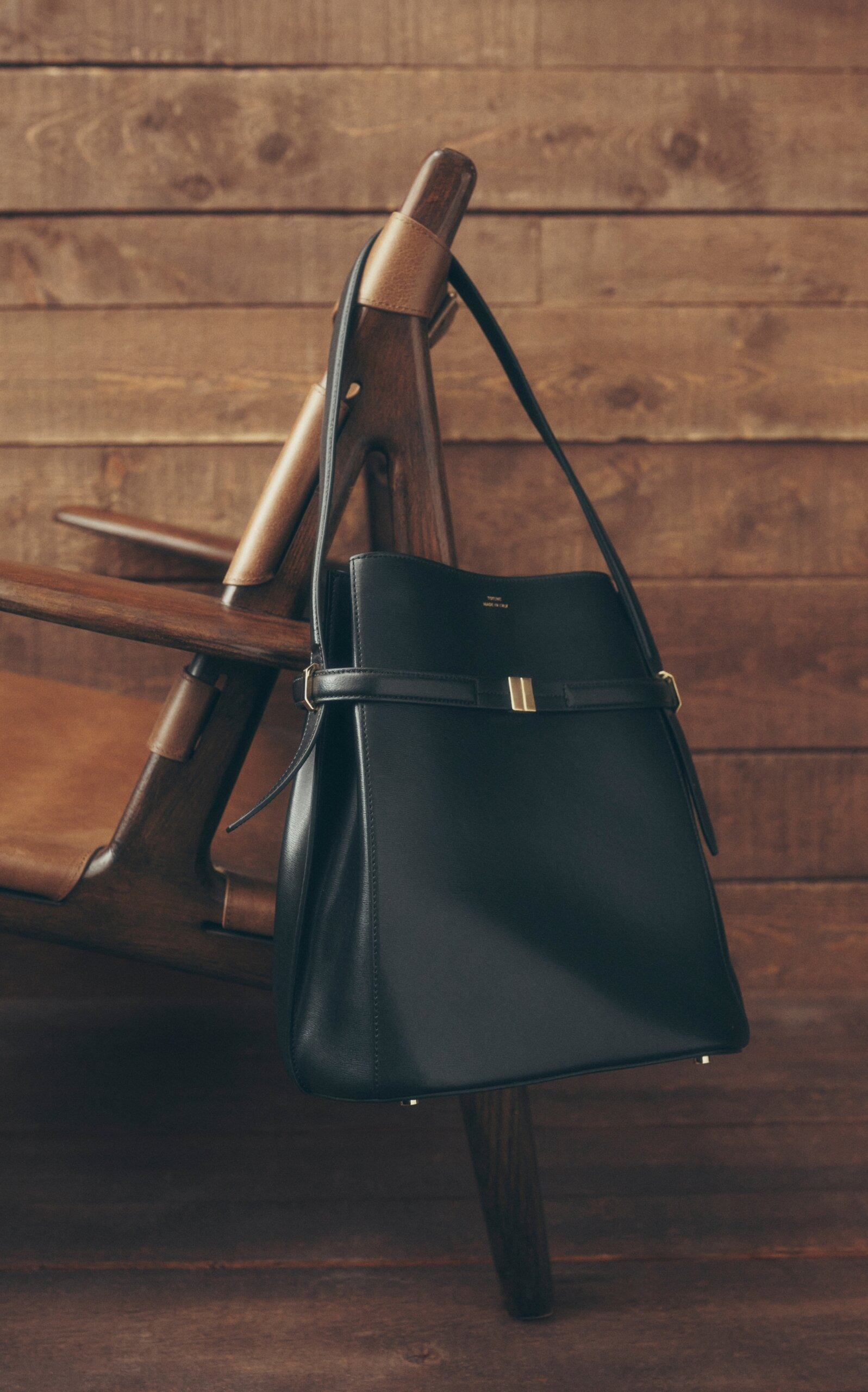 Belted Leather Bucket Bag black - 2