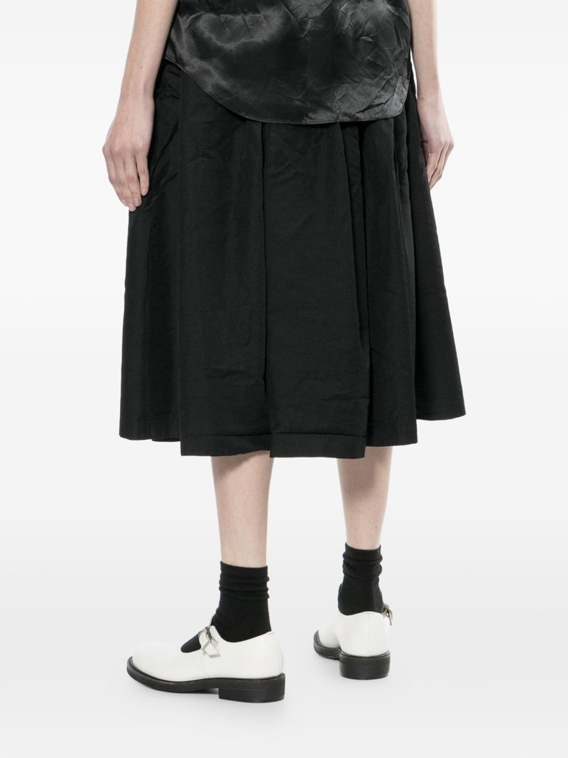 pleated skirt 4