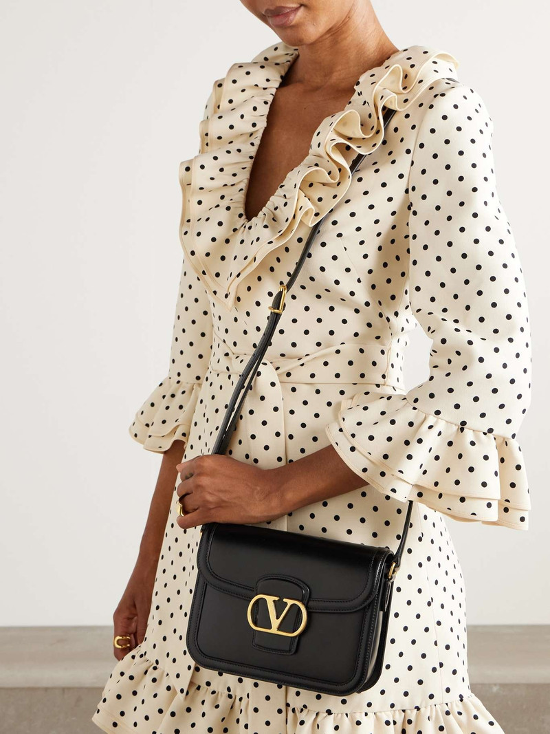 Valentino 9to5 small leather shoulder bag Black outlook