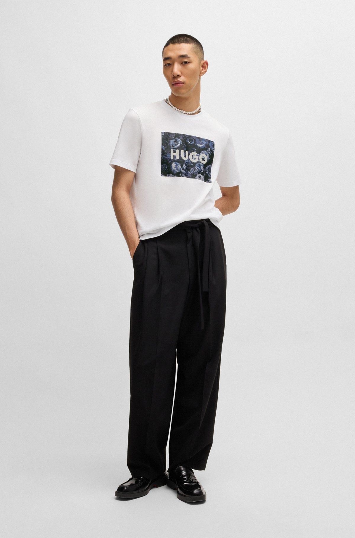 COTTON-JERSEY REGULAR-FIT T-SHIRT WITH SEASONAL ARTWORK - 4