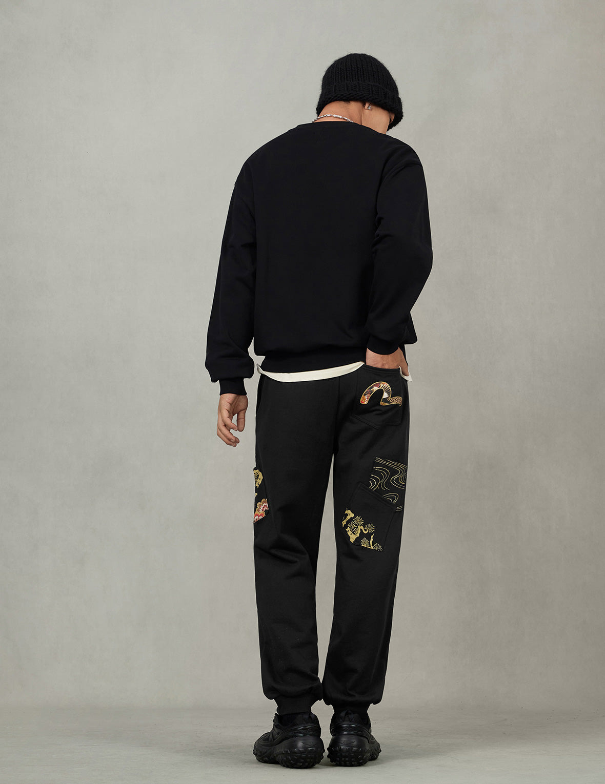 Grateful Crane Print and Multi-pocket Straight Fit Sweatpants - 6
