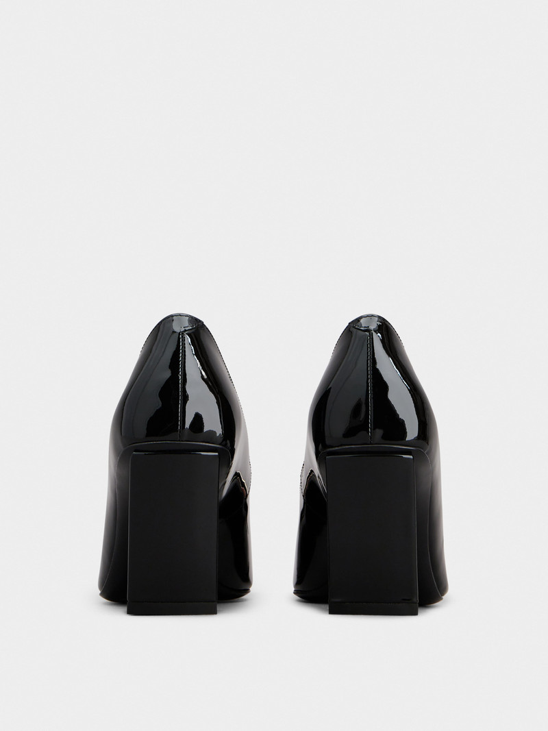 Roger Vivier Belle Vivier Metal Buckle Pumps in Patent Leather outlook