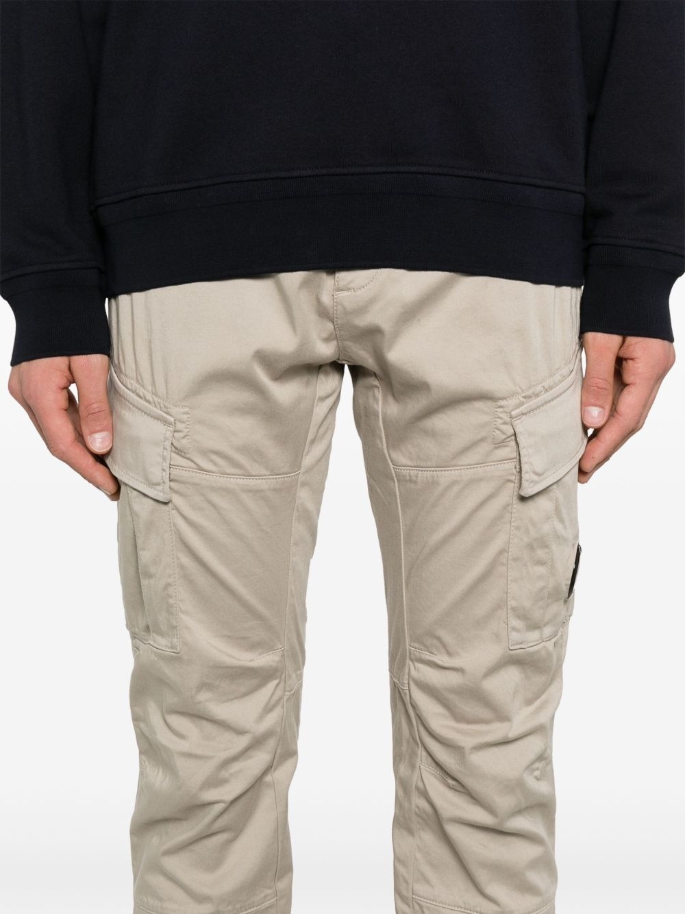 Lens-detail cargo pants - 5