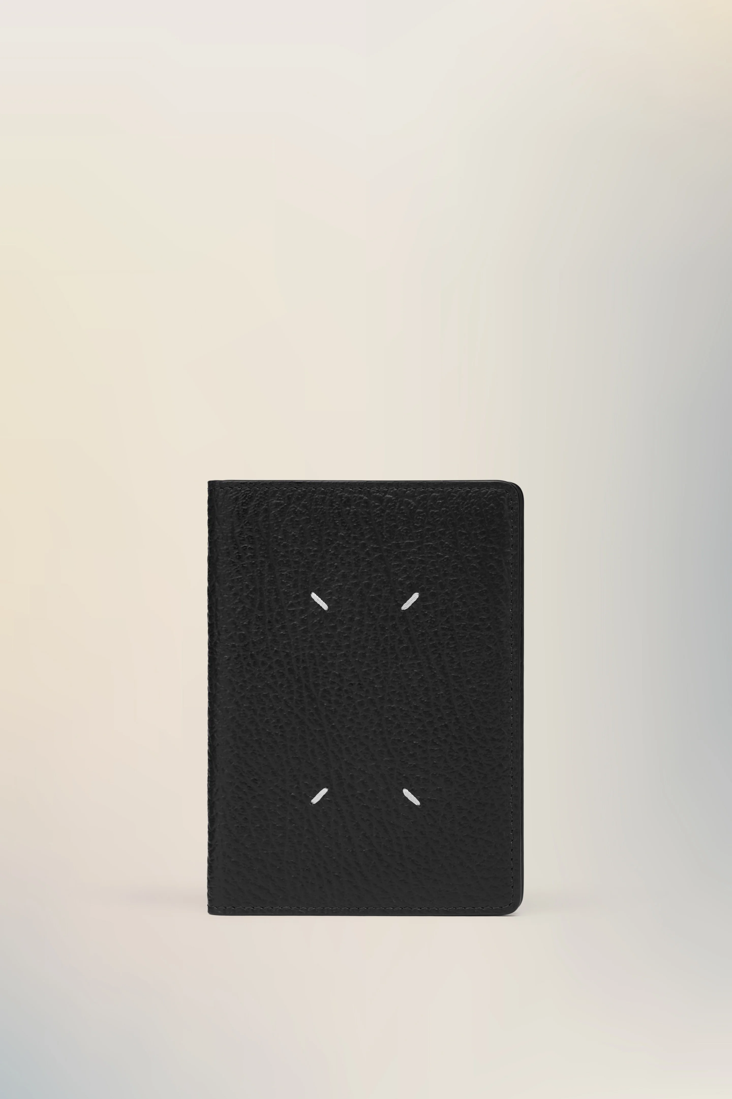 Four stitches document holder - 1