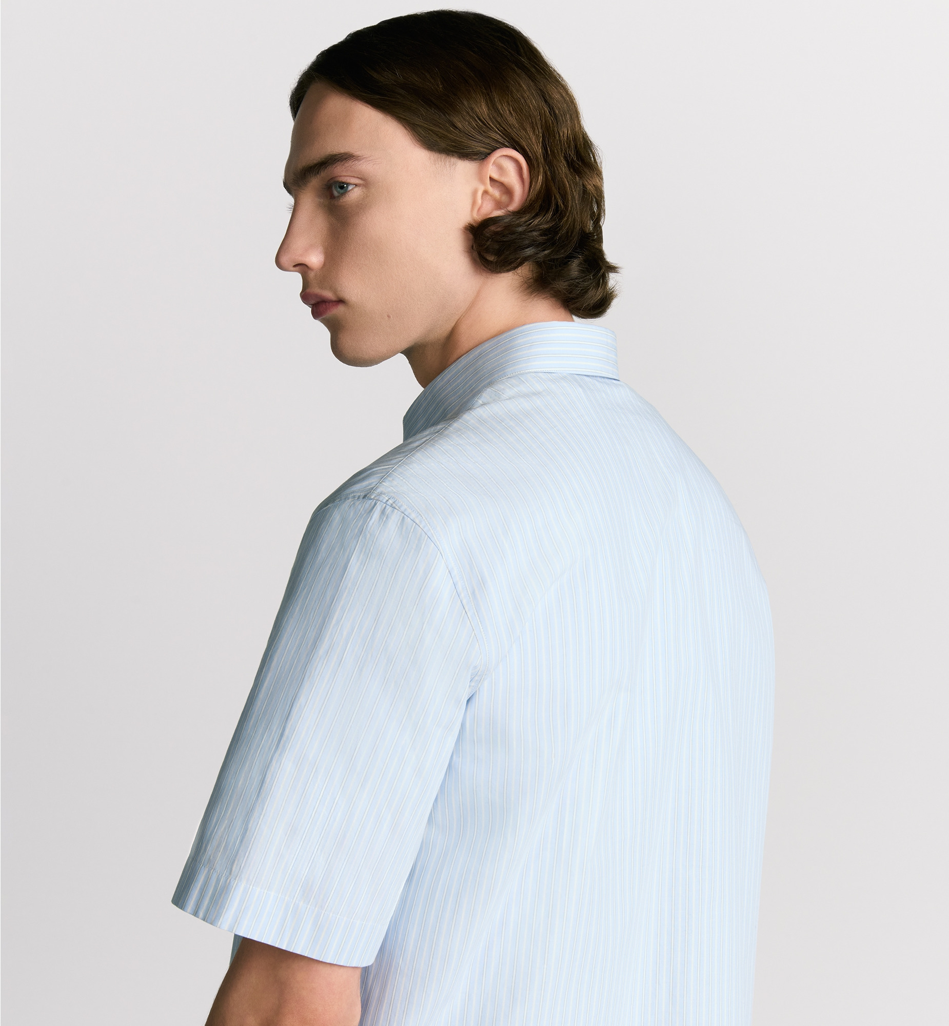 Short-Sleeved Shirt with Christian Dior Couture Lily of the Valley Embroidery - 4