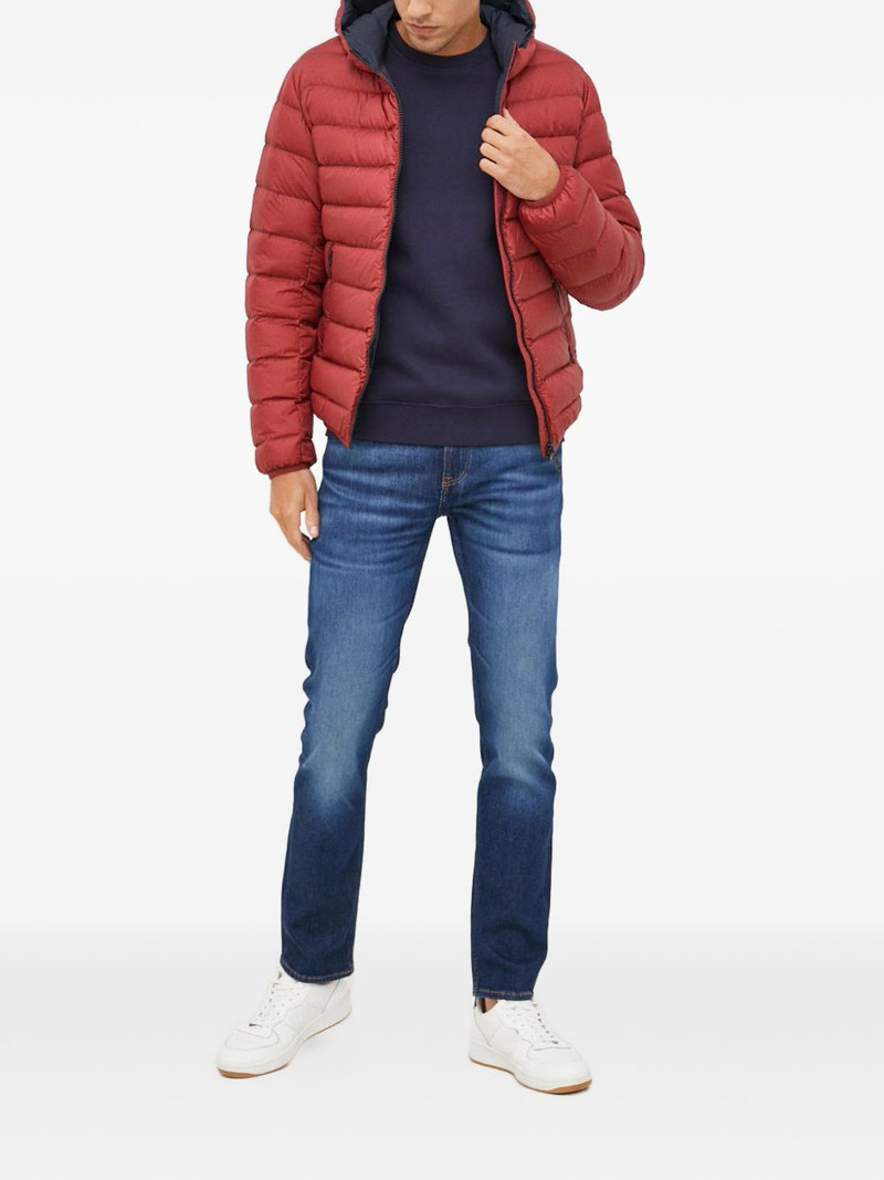 GUESS USA Angels jeans outlook