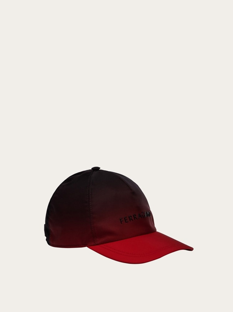 BASEBALL CAP WITH NUANCED DETAILING 4