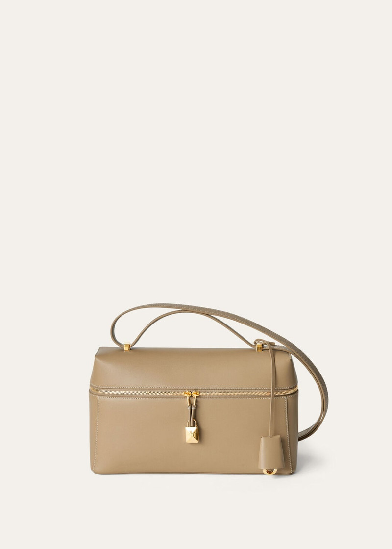 Loro Piana Extra Bag L27 outlook