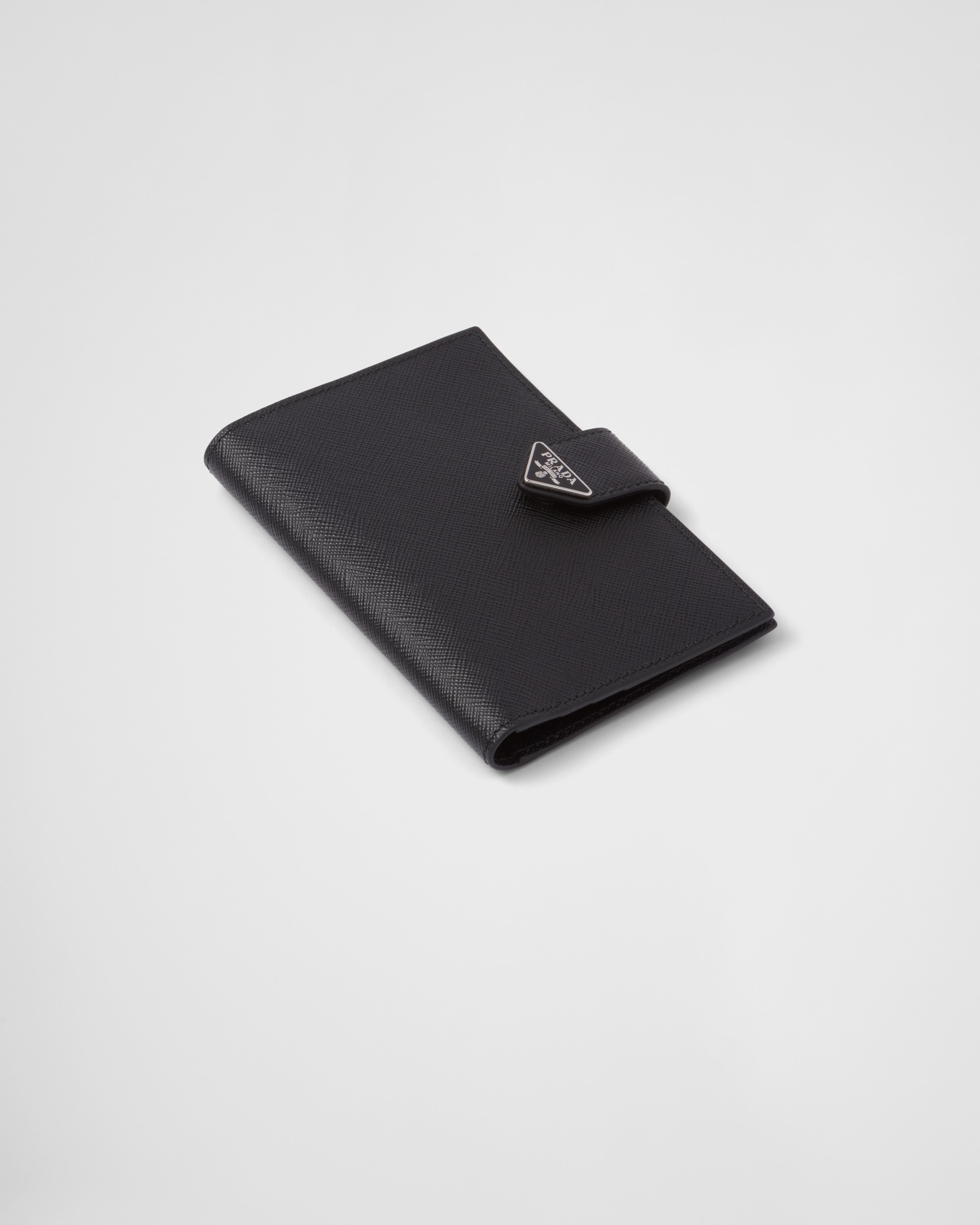 Saffiano and leather passport holder 2
