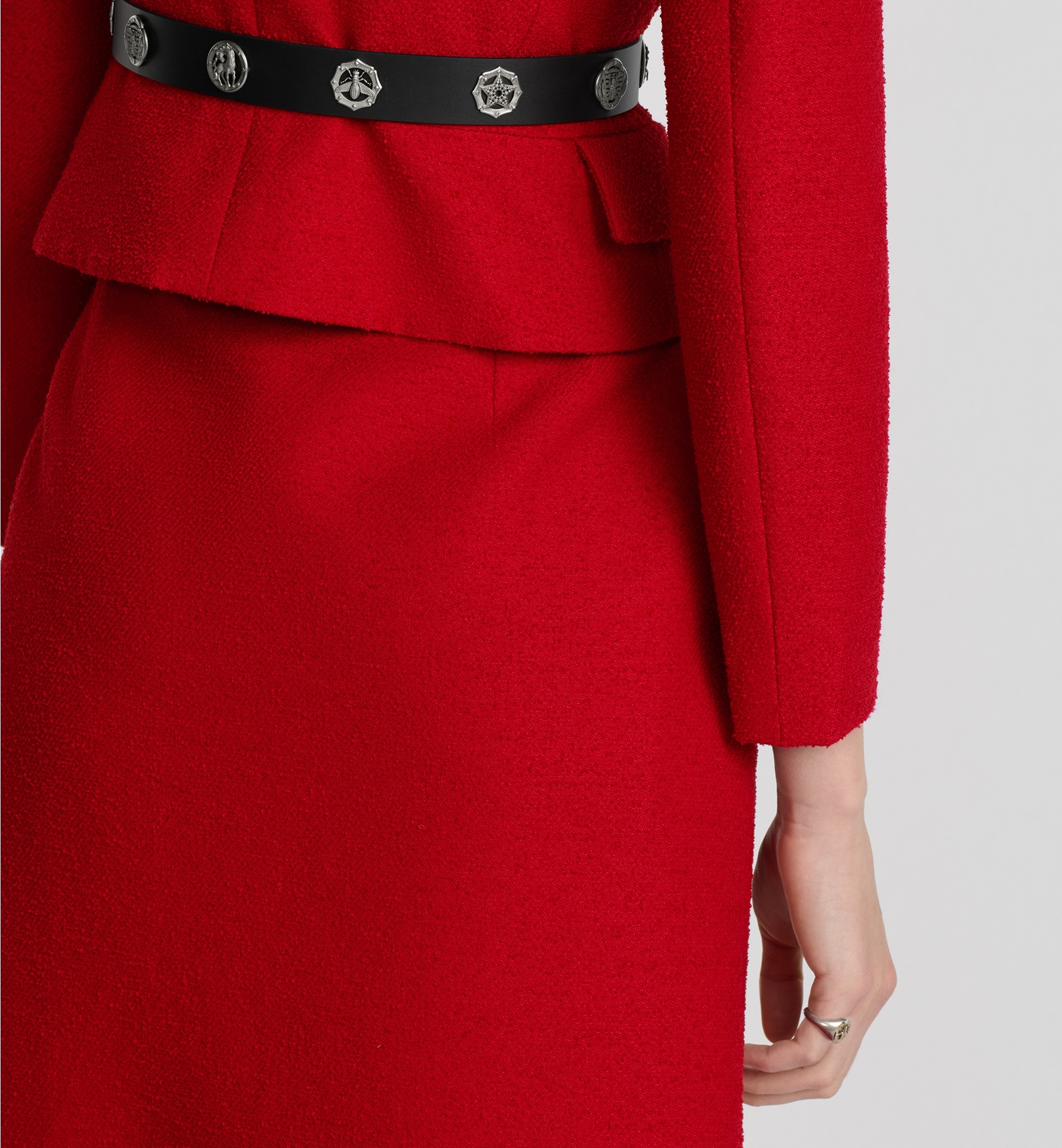 Mid-Length Straight-Cut Skirt - 3