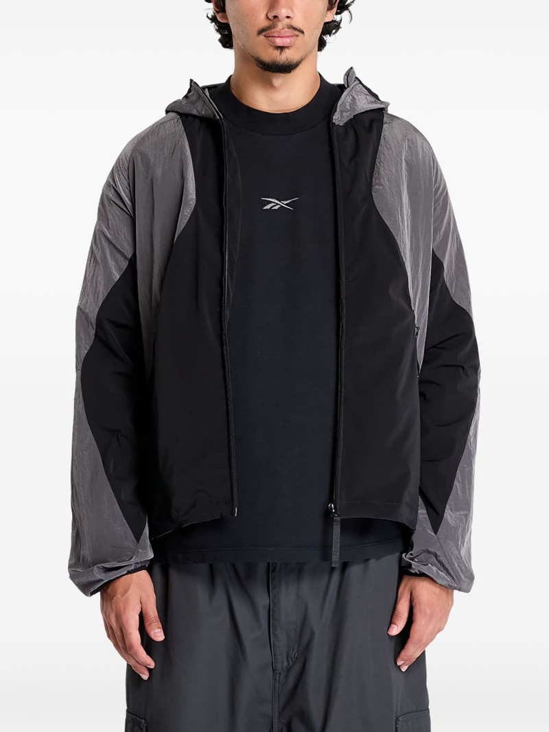Running jacket 1