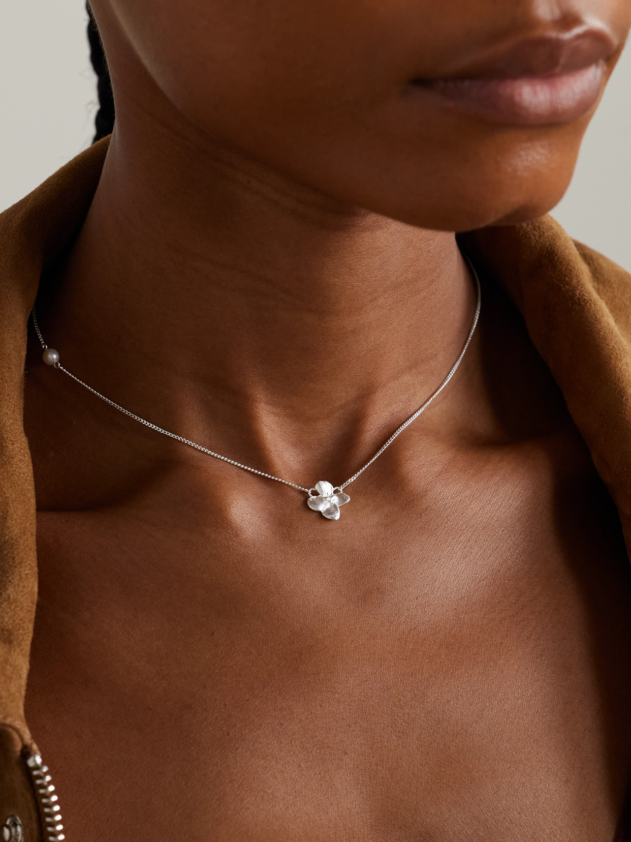 Silver-plated Pearl Necklace - 2