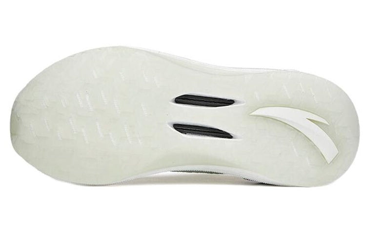 (WMNS) ANTA Chuang 2 Pro 'Yellow Silver' 122215581-3 - 5