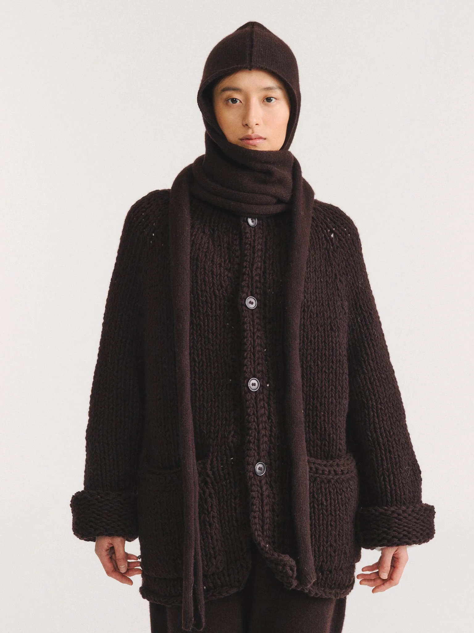 HOODED SCARF - WOOLY - EBONY - 1