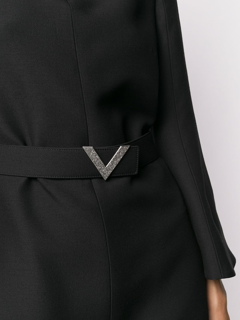 V belt dress 5