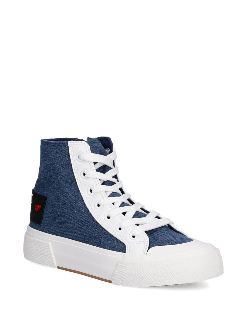 Moschino logo-patch sneakers outlook