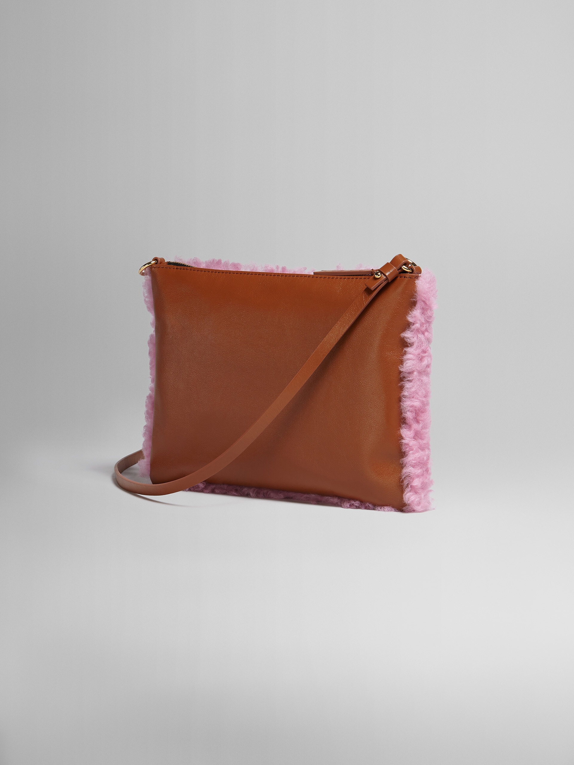 PINK SHEARLING AND LEATHER POUCH - 3