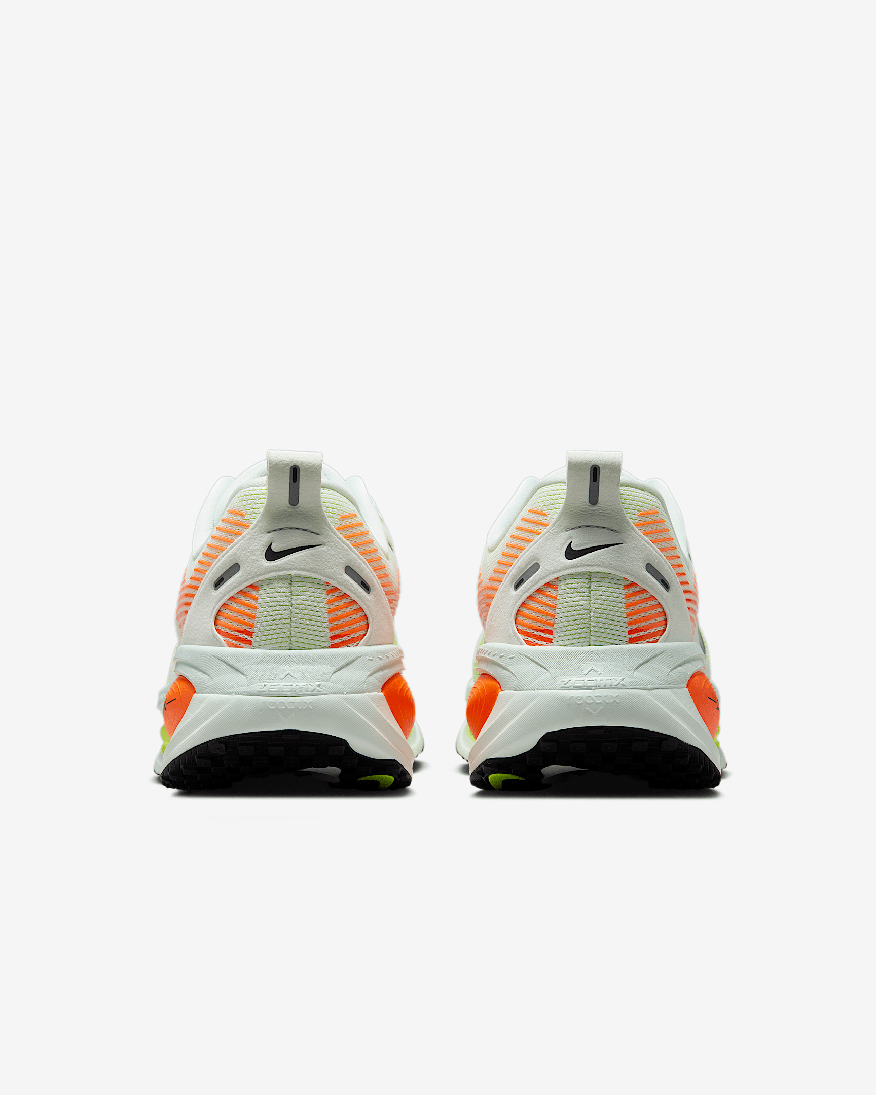 Nike Vomero 18 Men's Road Running Shoes - 6
