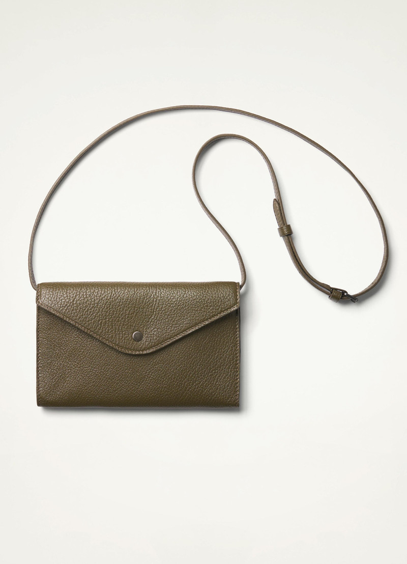 ENVELOPPE CONTINENTAL WALLET WITH STRAP
GOAT LEATHER 1