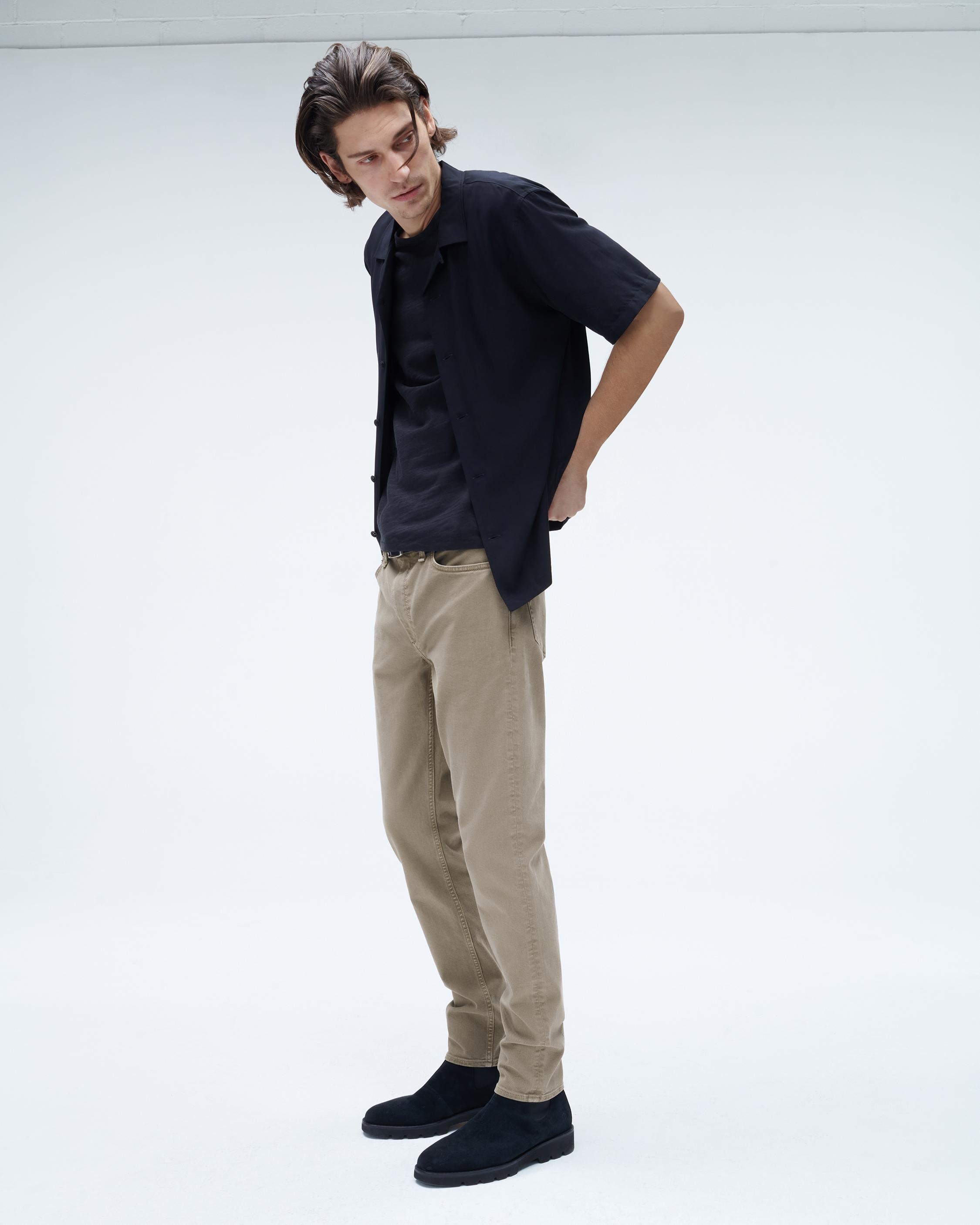 Fit 2 - Dark Taupe
Slim Fit Aero Stretch Jean - 3