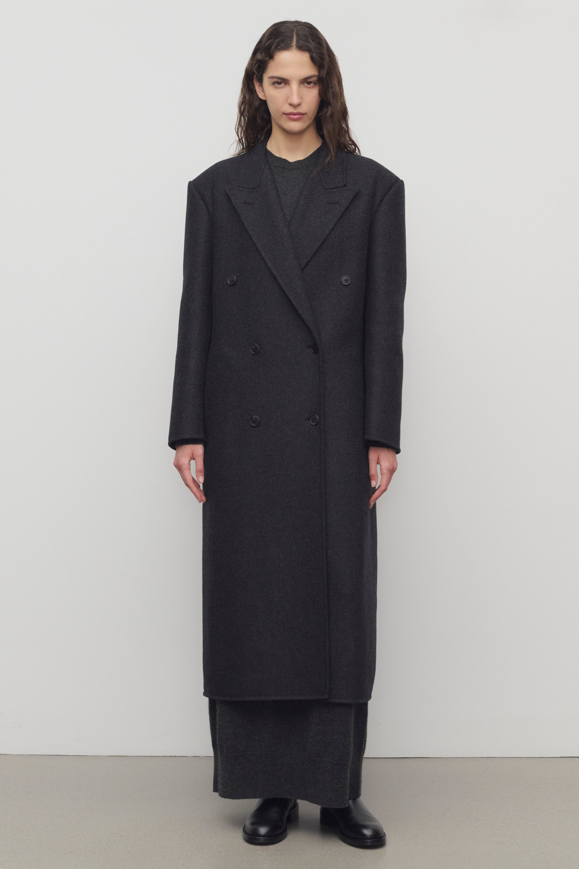 Hariet Coat in Virgin Wool and Cashmere - 3