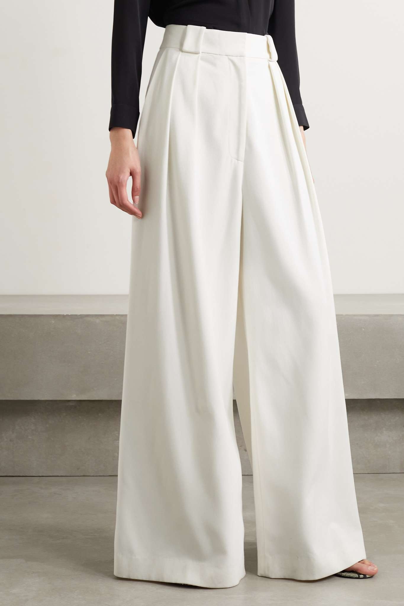 Rico pleated twill wide-leg pants - 3