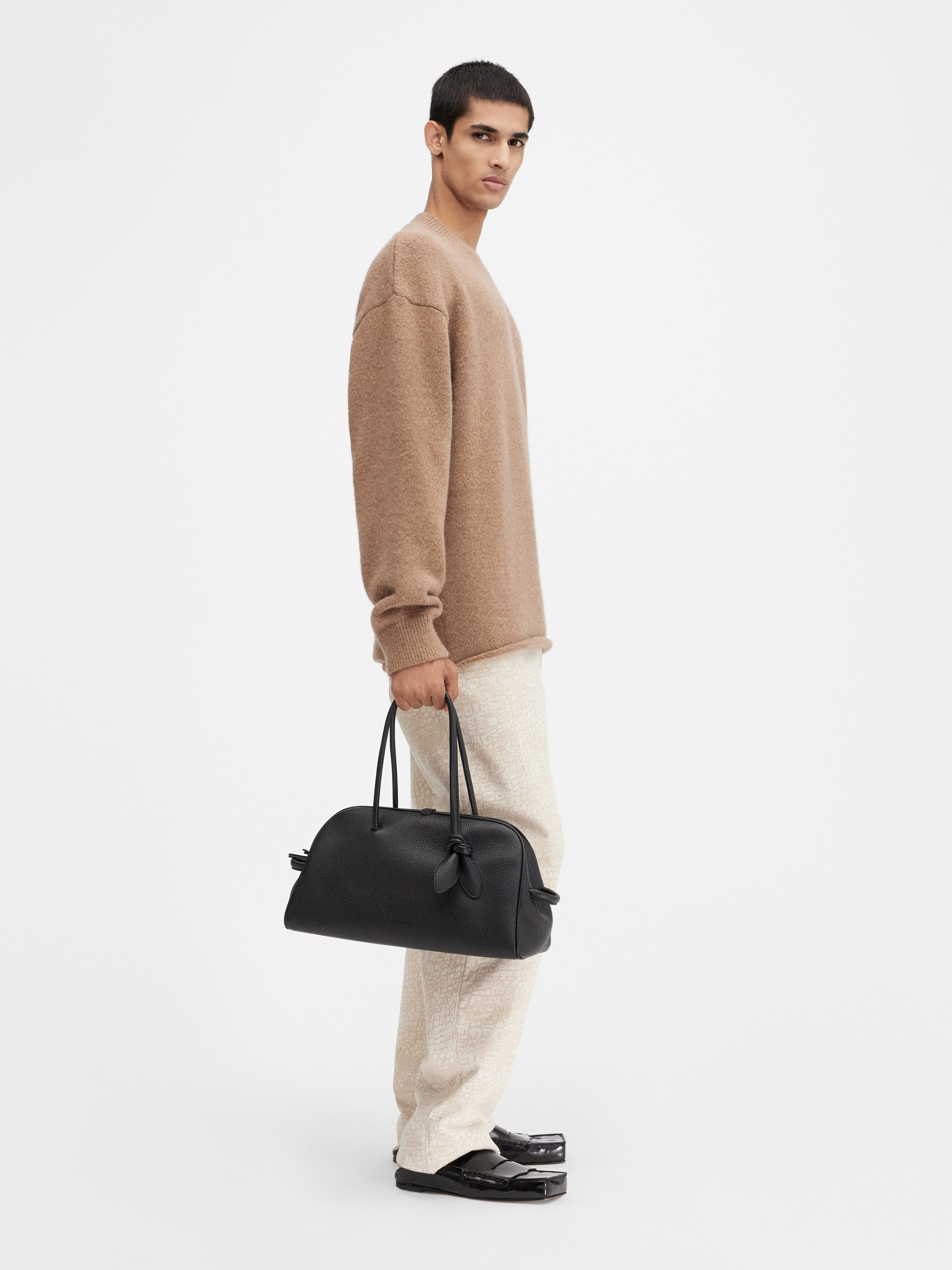The Jacquemus sweater - 3