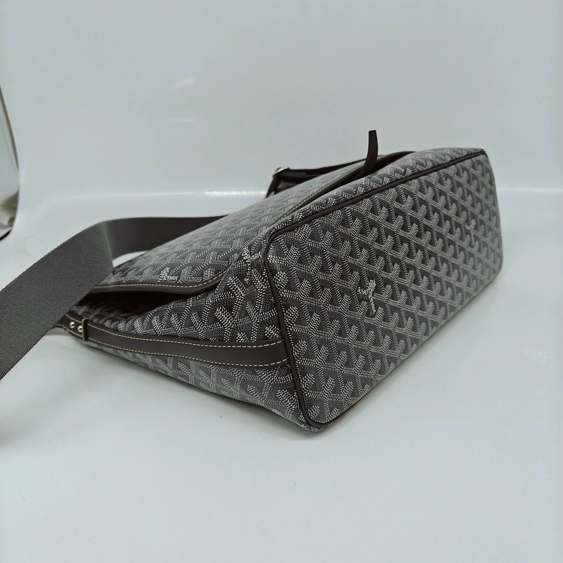 goyard tote - Goyard Tote Women Pre-Loved Bag Brand New Condition - 5