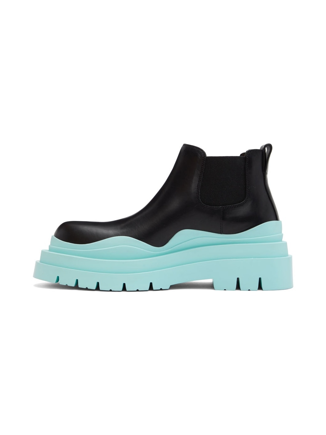 Black & Blue Tire Chelsea Boots - 3