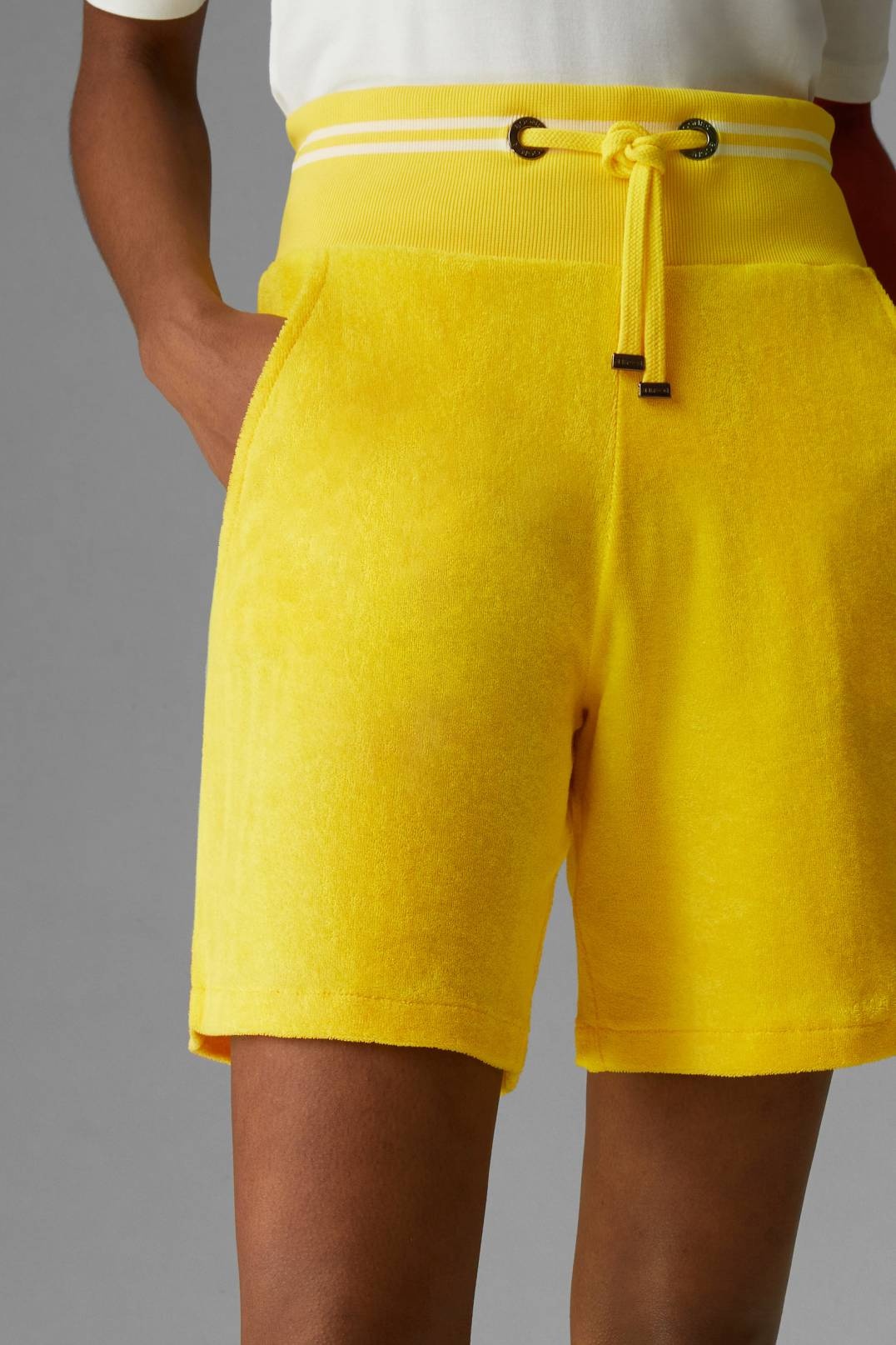 FELJA TERRY SHORTS IN YELLOW - 5