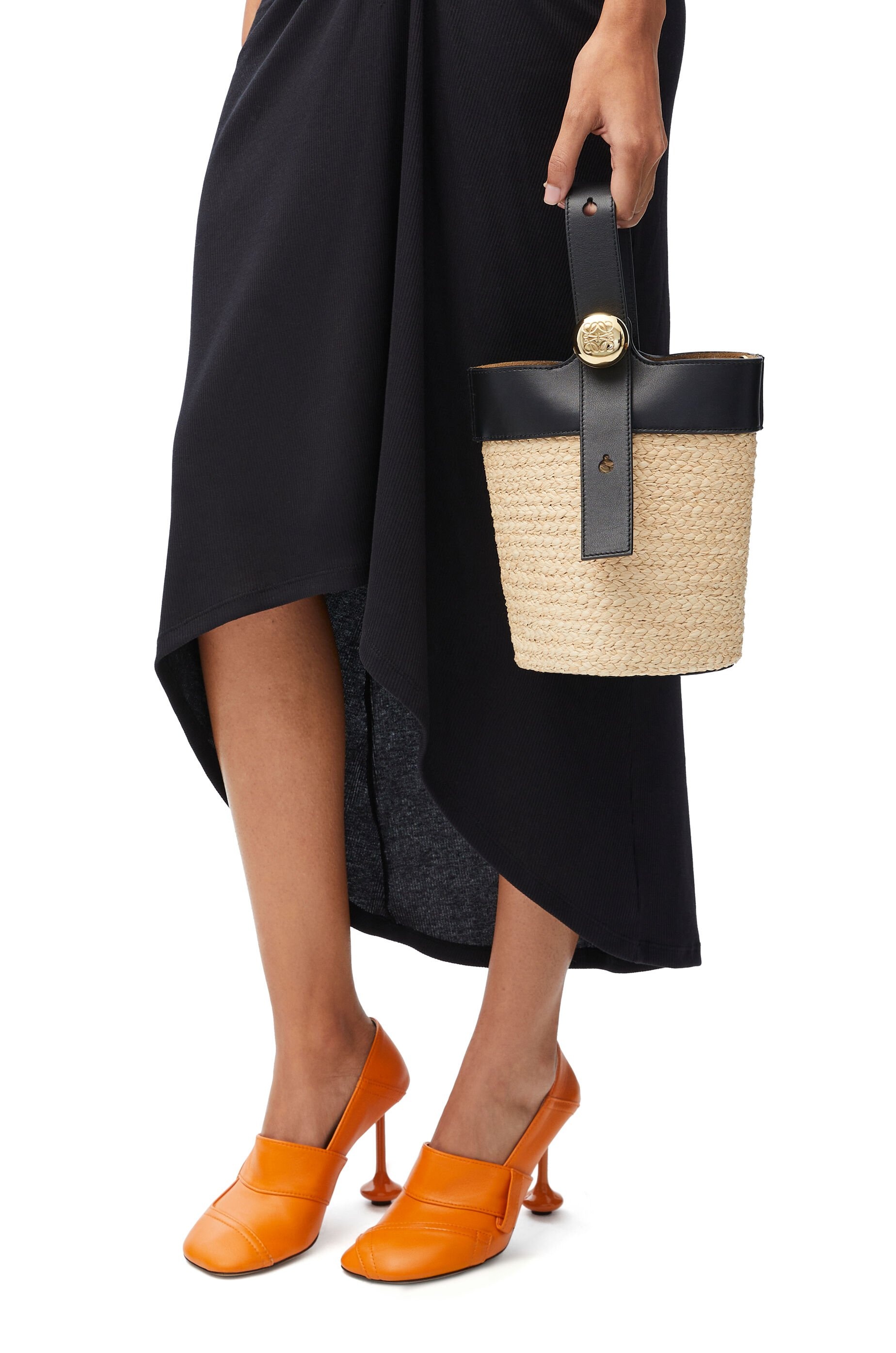 Mini Pebble Bucket bag in raffia and calfskin - 2