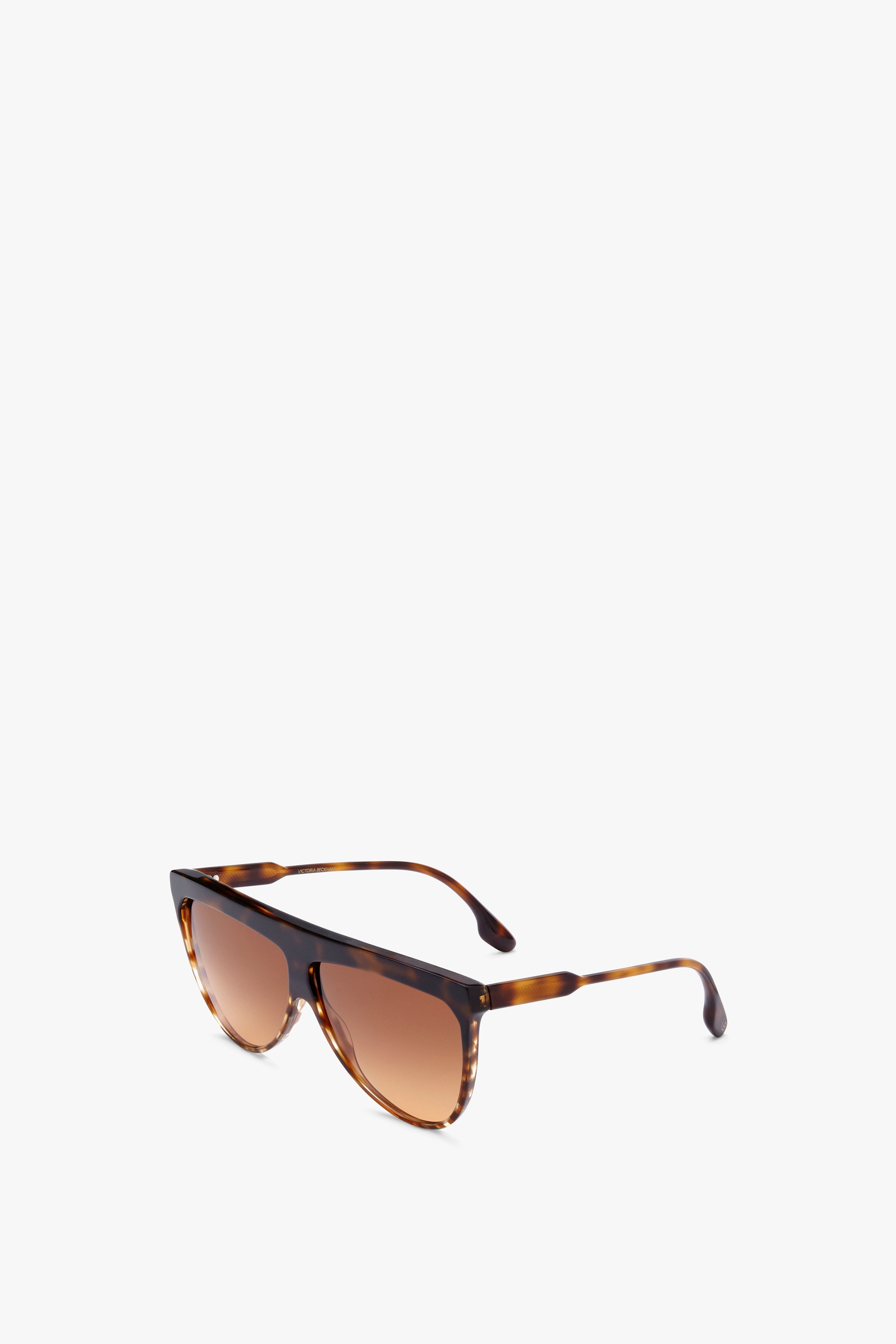 Flat Top V Sunglasses In Striped Dark Havana - 2