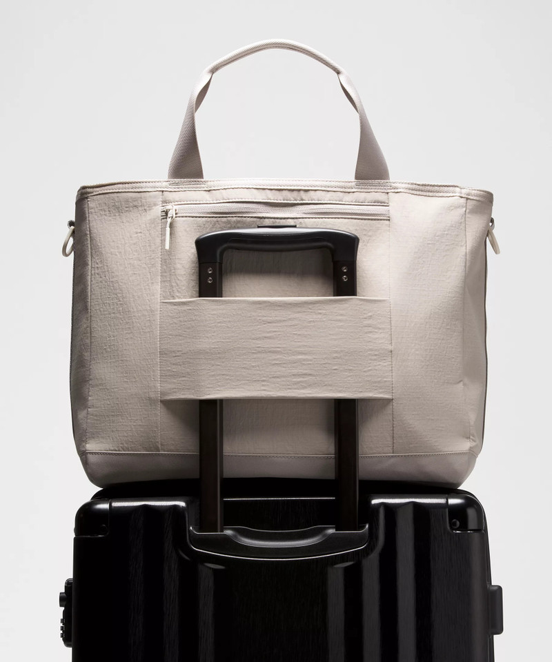 Multi-Pocket Tote Bag 19.5L 6