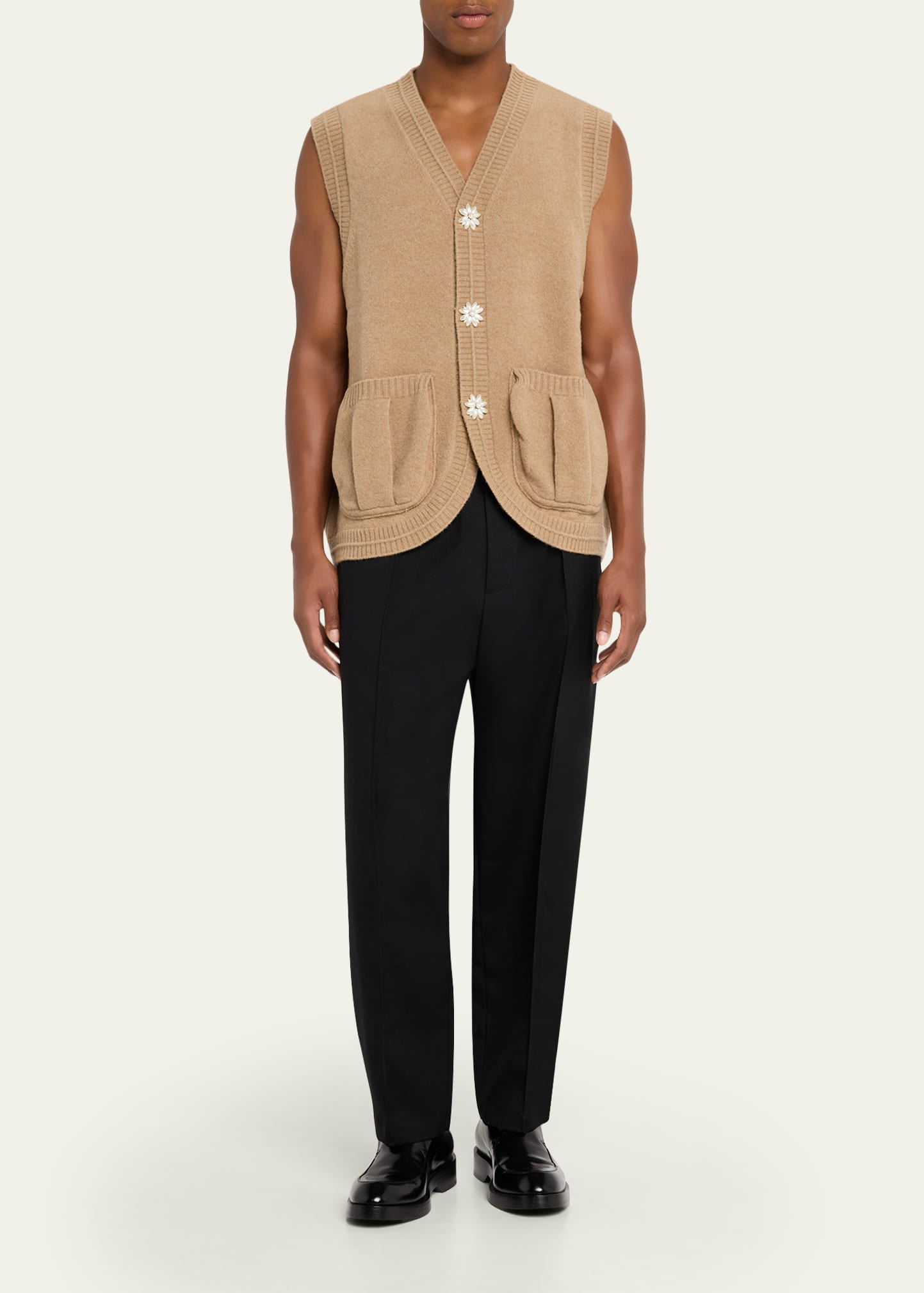 Men's Virgin Wool Knit Pearly Flower-Button Cardigan Vest - 2