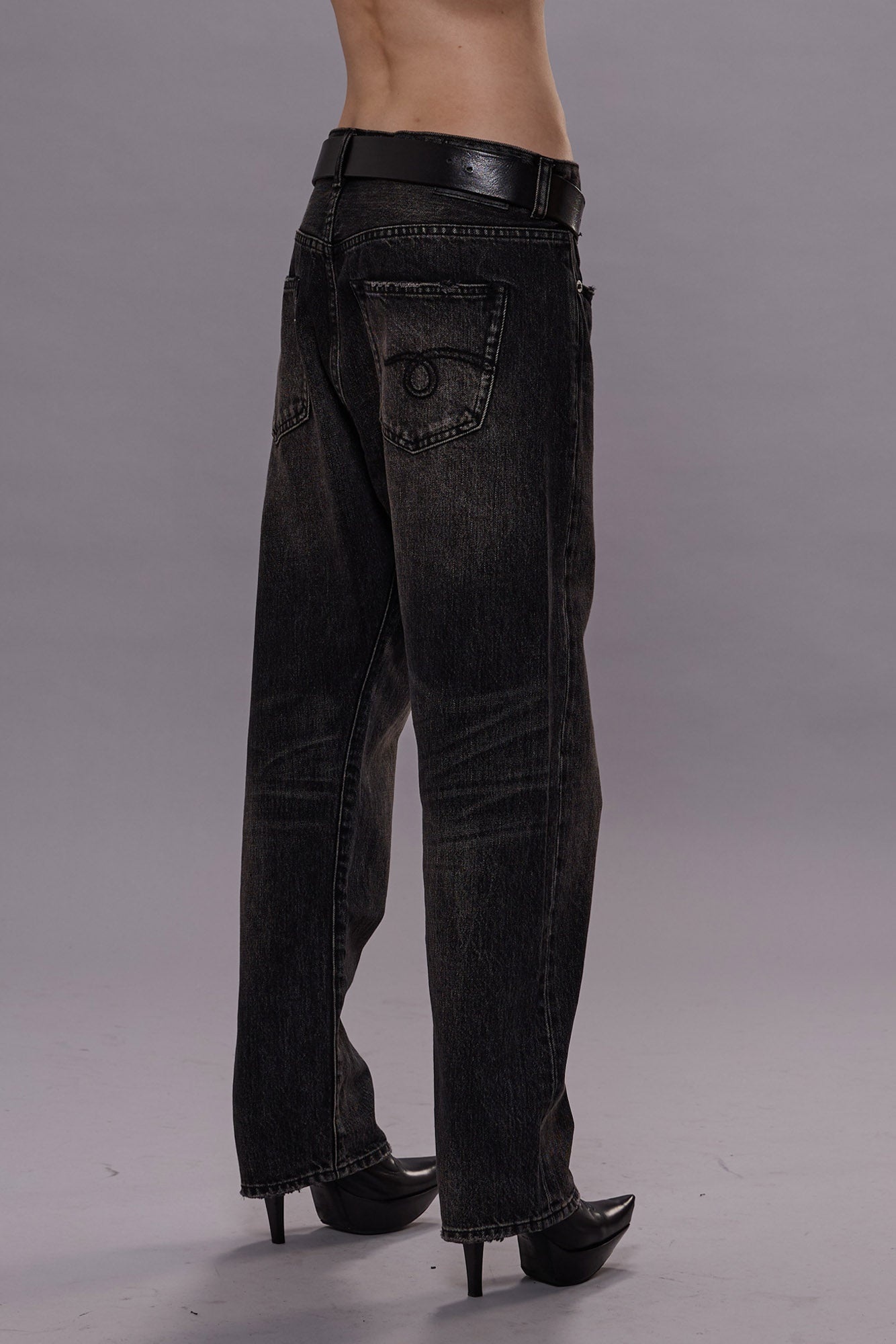 CROSSOVER JEAN - ARVIN BLACK - R13 - 4